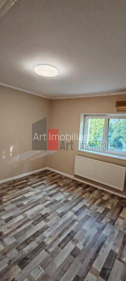 Vânzare apartament decomandat 3 camere Șos. Berceni - Spiru Haret - 11