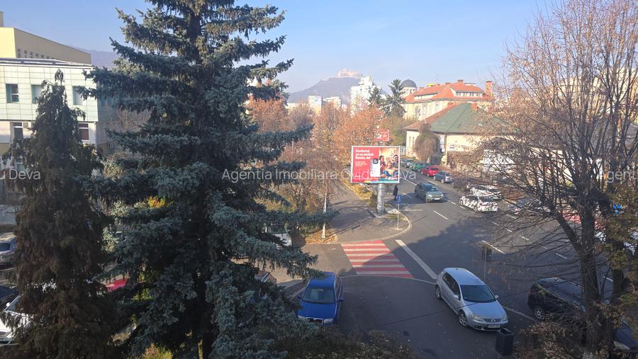 Vand apartament 3 camere decomandat in Deva. zona Lido (Casa de Pensii), etaj 2, - 5