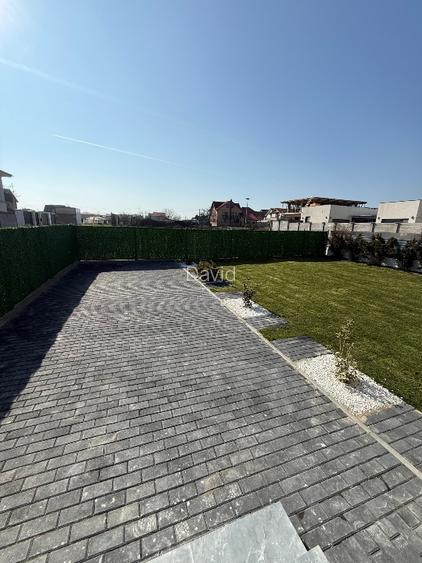Casa de vanzare la intrare in Cumpana pe partea stanga  - 5