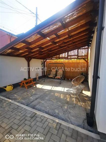 Casa pentru 2 familii - 4 camere  - 2 bucatarii - Soseaua Salaj - 0% comision - 16