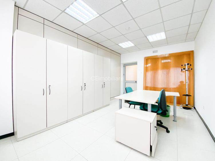 Cladire cu functiuni mixte - 15