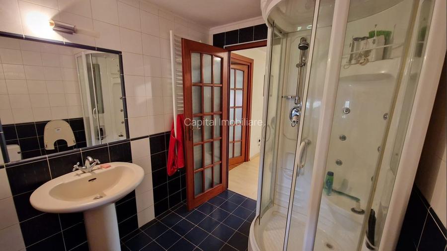 Casă/Pensiune de vanzare cu piscina interioara, Fizira, Comision 0% - 9