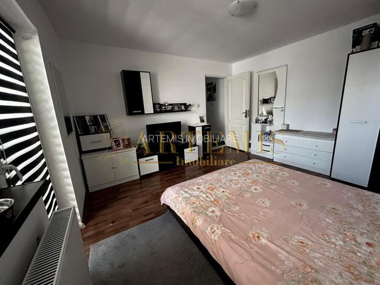 Apartament de 3 camere, decomandat, 100 mp. - 6