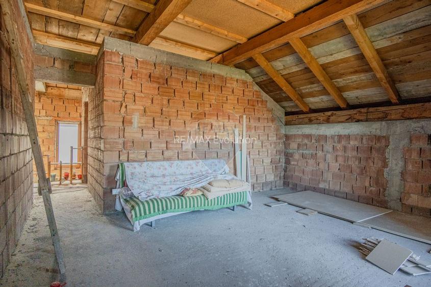 Casa moderna de vanzare | 300mp utili | Vulcan, Brasov| COMISION 0% - 40