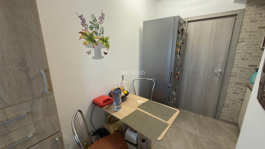 Apartament 2 camere Prelungirea Ghencea, Sector 6, centrala proprie ! - 14