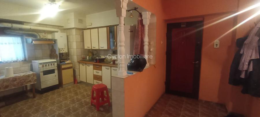 Apartamente cu 4+ camere de vânzare în zona Margeanului 13 Septembrie, Sector 5 - 23