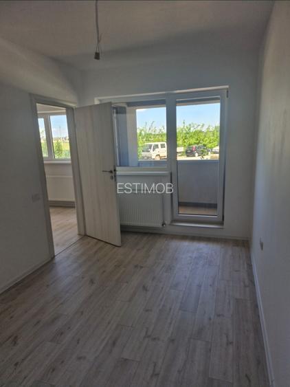 Vand apartament 2 camere complex Vivamus Residence bloc nou predat - 5