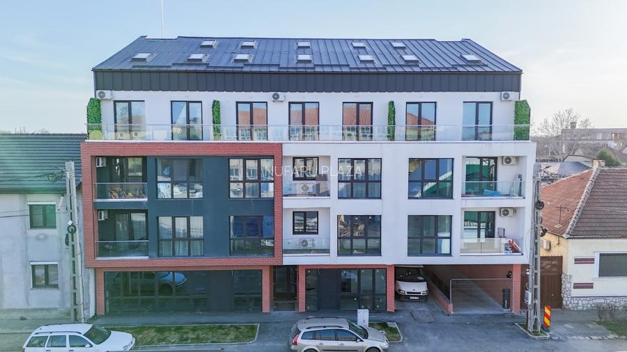 Apartament cu 2   camere de vanzare,tip penthouse, ultracentral finisat!!!! - 2