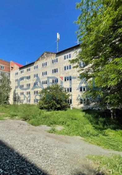 Bloc (camin nefamilisti) format din 70 de garsoniere - 2