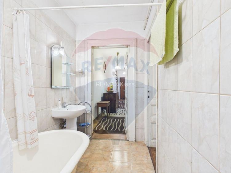 Etaj de casa interbelica, 3 camere, in inima Bucurestiului - 12