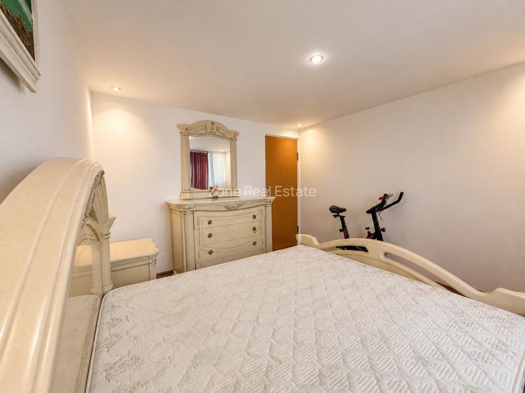Apartament Nicolae Titulescu vedere panoramica spate  langa metrou si  magazine - 16
