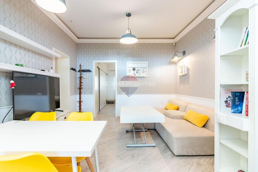 Apartament 4 camere in vila Turda | Basarab Metrou | curte proprie