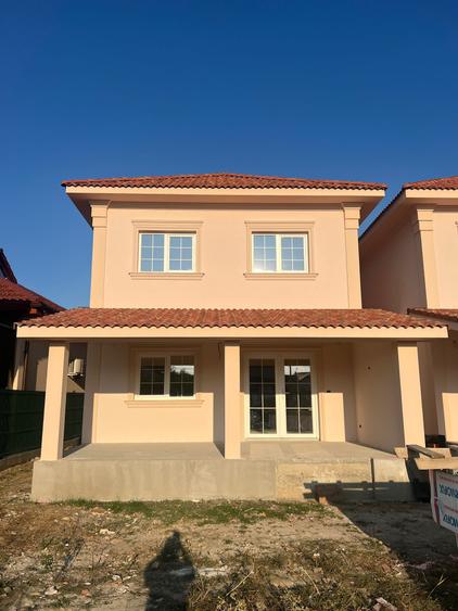 Casa noua in Sag