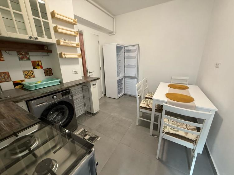 Apartament 2 camere de inchiriat Pacii Bloc Nou / Parcare Proprie(2 min metrou)