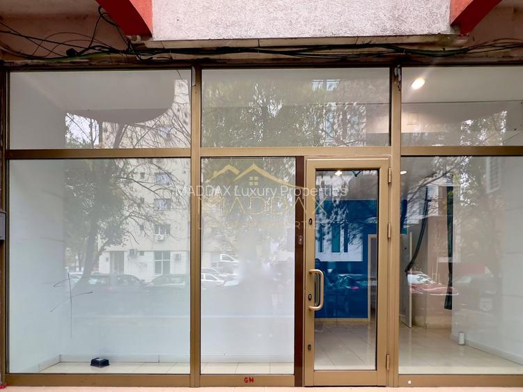 Spatiu Comercial Stradal**240mp**2 locuri parcare//Bdul Ion MIhalache - 2