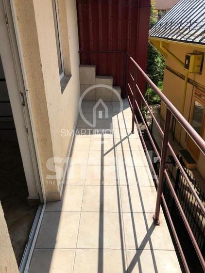 Casa cu spatiu comercial si locuinta 100 mp, strada Motilor - 11