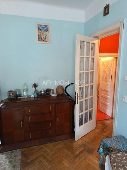 De Vanzare apartament 4 camere Rosetti-Mantuleasa - 9