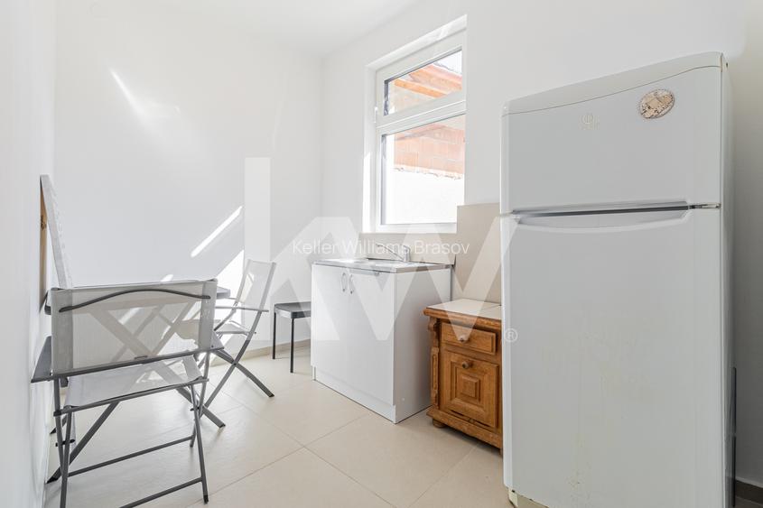 Vânzare casă, teren 1128 mp, singur în curte - Cartier Schei - 10