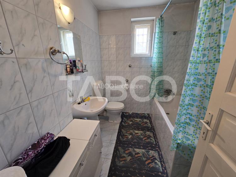 Casa individuala de vanzare teren 972 mp 2 garaje zona Sub Arini Sibiu - 19