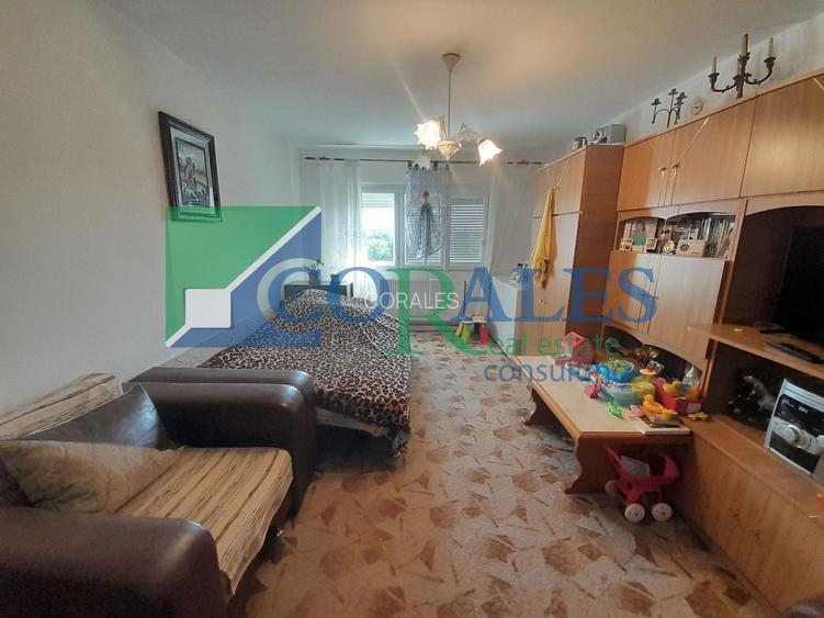 Zona linistita, aproape de Iulius Town. Decomandat. Vedere pe doua parti. - 5