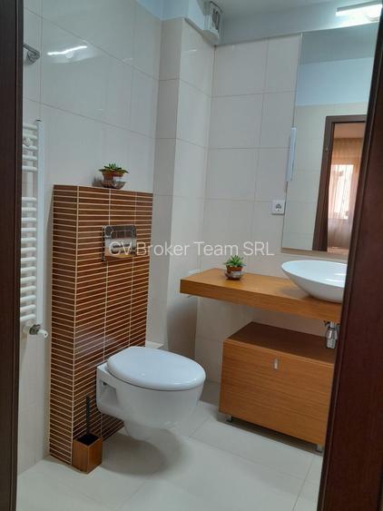 Calea Calarasilor Ap 3 cam dec 91 mp+garaj+boxa, et 1/5, bloc 2009 - 93