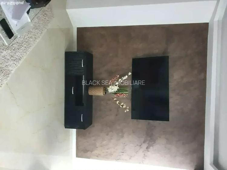 Apartament 2 camere de vanzare - Piscina exterioara - Ocazie - 2