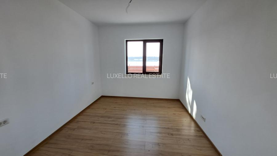 CASA 4 CAMERE CU SUPRAFATA GENEROASA IN  STIL NEOROMANESC - 21