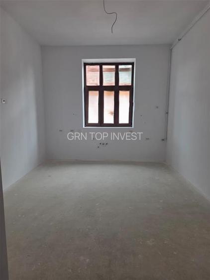 Apartament 3 camere 3 bai pivnita zona Centrala - 7
