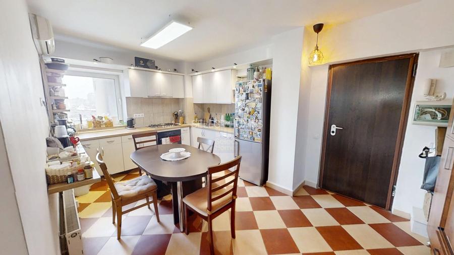 Apartament 3 camere de vanzare *Timpuri Noi - Tineretului* Tur virtual - 2