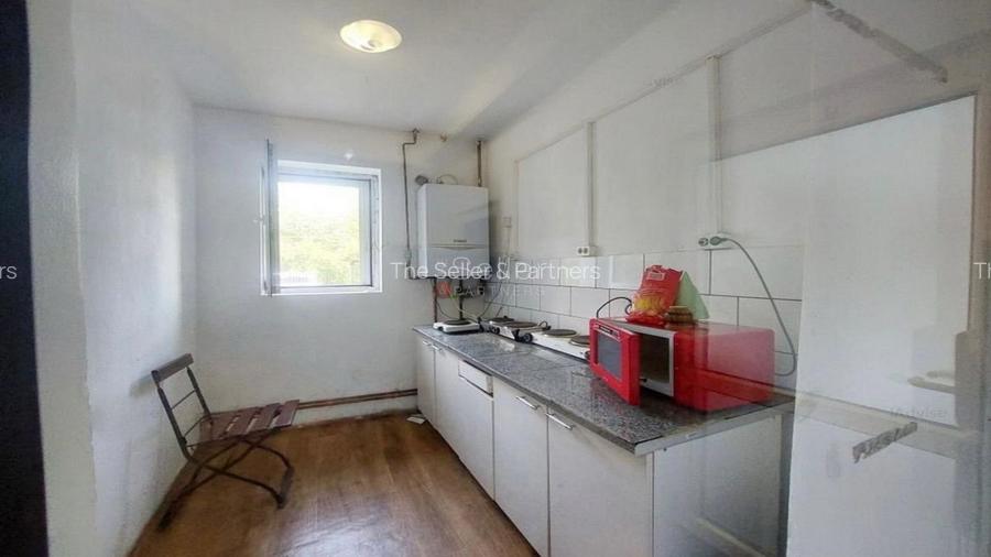 Imobil Comercial Central | 900 mp | Venit imediat - 18