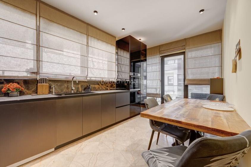 Penthouse spectaculos - Parcul Herastrau | 6 camere - 312 mp - 7