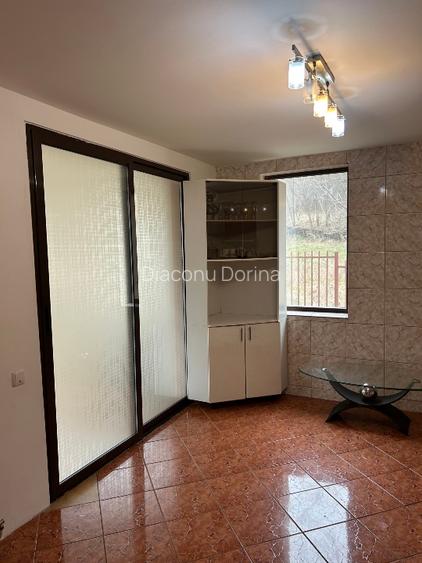 Casa Villa zona liniștită Piatra -Neamt - 9