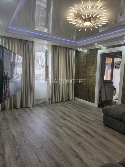 APARTAMENT 3 CAMERE etaj intermediar - TOMIS NORD - 2