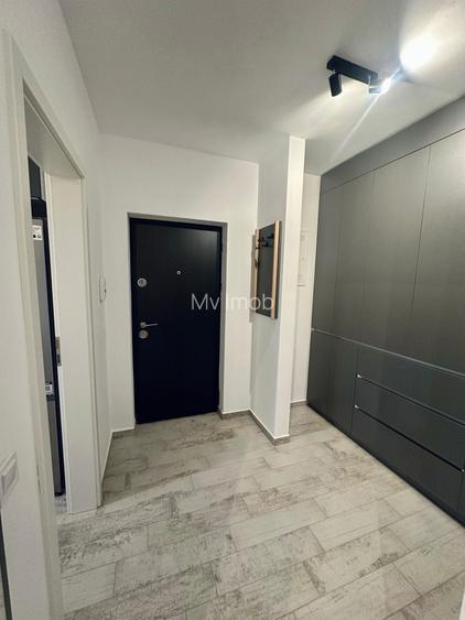 Garsoniera la intrare in Sanpetru langa noul Mall str Sf Stefan nr 2 - 5