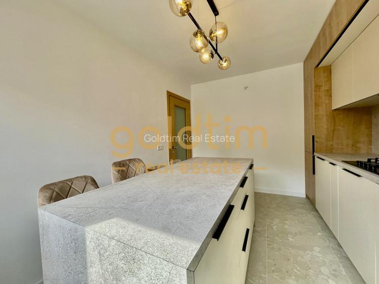 SUPERBA/SPATII DEPOZITARE/ANSAMBLU INCHIS CU PISCINA/RENOVATA - 9