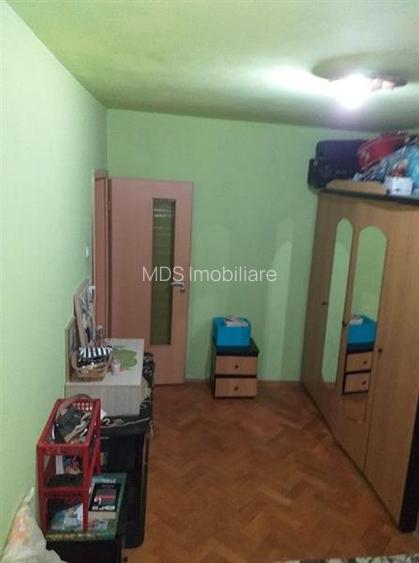Apartament cu 3 camere la etajul 3 aproape de Mall - 25