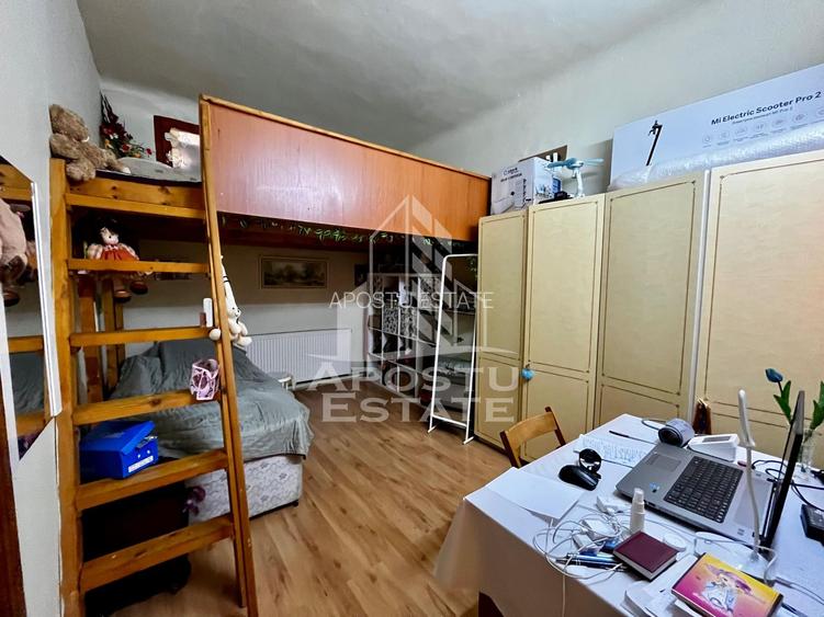 Apartament 3 camere de vanzare, curte comuna, zona Iosefin, Timisoara - 18