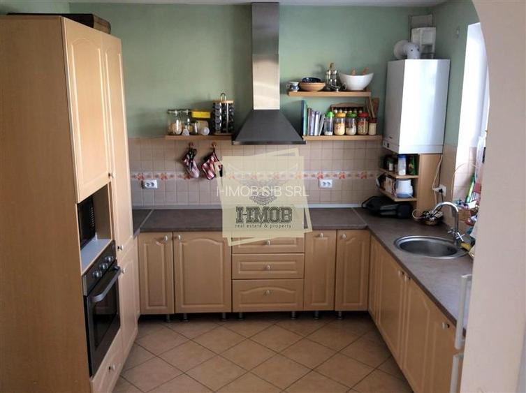 Casa individuala 4 camere | teren 490mp | 2 balcoane | terasa | Sura Mica - 3