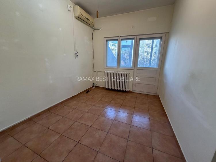 Vitan Mall  - Dristor Mihai Bravu - 11