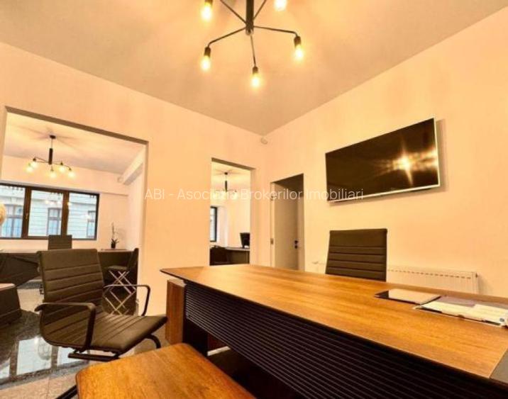 P Ta Romana Office 4 Camere Ultracentral modern supr. 120mp - 3