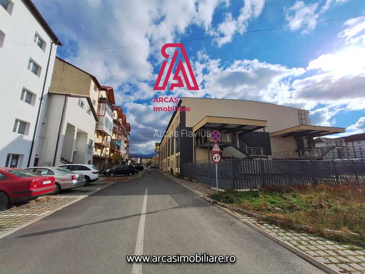 Bloc de vanzare cu 99 de garsoniere- Marsa! - 15