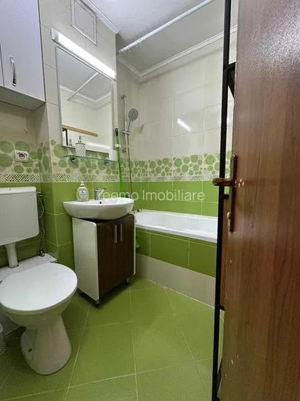 Garsoniera, decomandata, 35 mp, ac, balcon, zona Vitan - 6