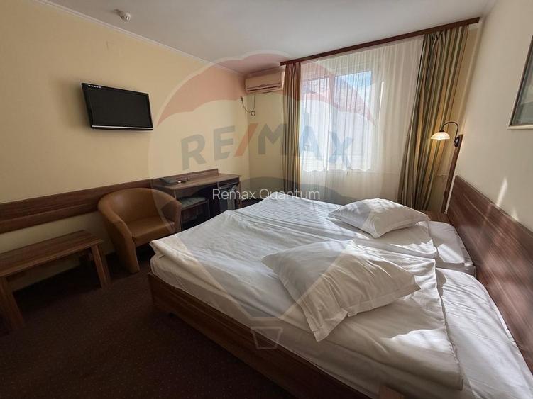 De închiriat Hotel 24 de camere si 3 apartamente, Calea Clujului - 10