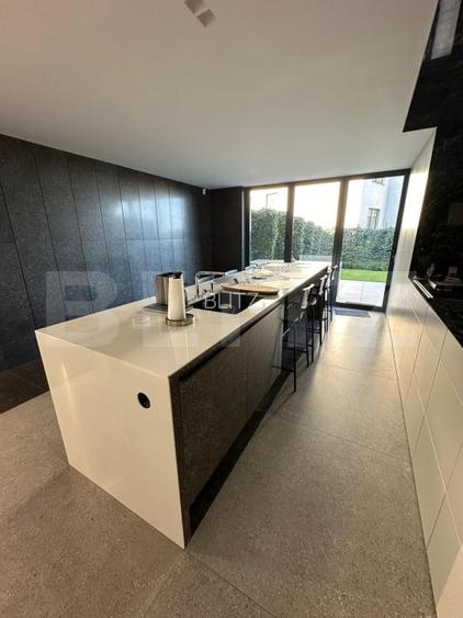 Casa cu 4 camere, 145 mp, zona Andrei Muresanu - 14