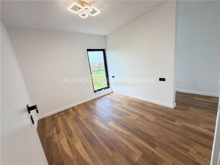 vila individuala || 4  camere || - 9