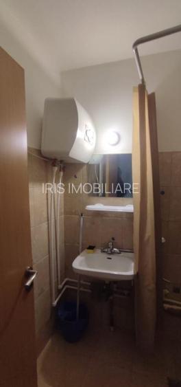 Garsonieră , Podui Ros, et 6 - 5