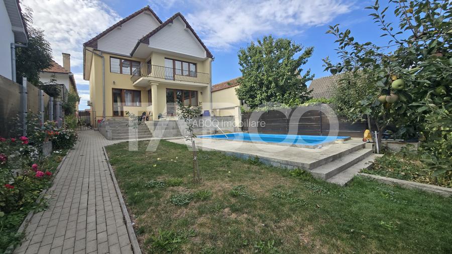 Casa cu piscina si curte libera 438mp de vanzare in Turnisor Sibiu - 4