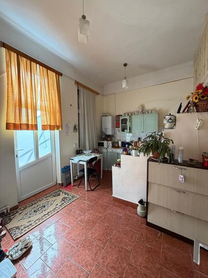 Apartament 2 camere, cladire interbelica, Gradina Publica, sup.62 mp