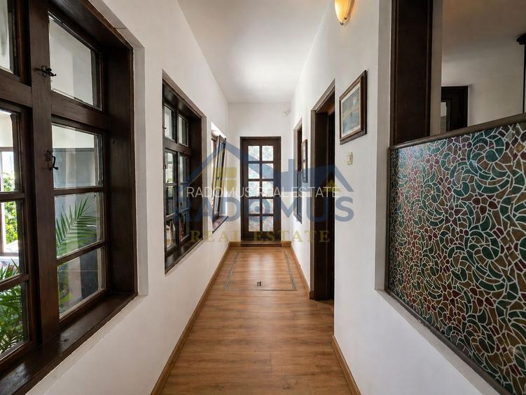 Casă Ploiești - 6 Camere -282 Mp Utili - Teren 600 Mp - Comision 0% - 18