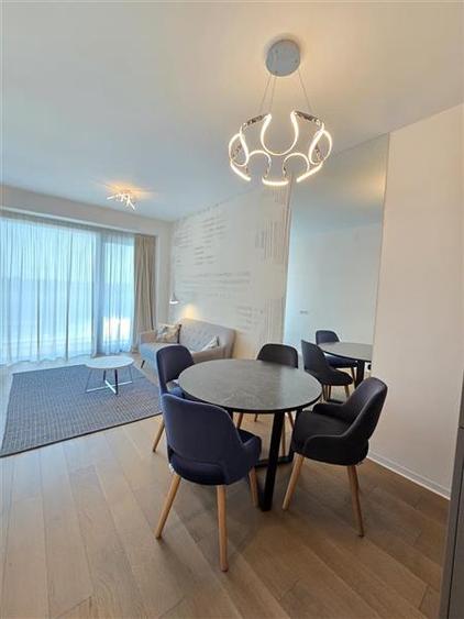 Floreasca, One Eliade, studio